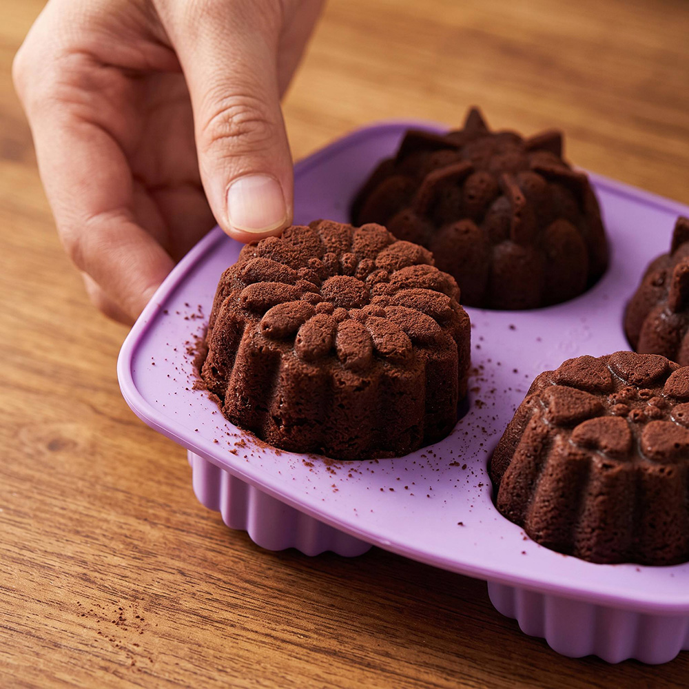 BPA Free 4-Hole Flower Shaped  - Food Snacks Healthy recension och pris